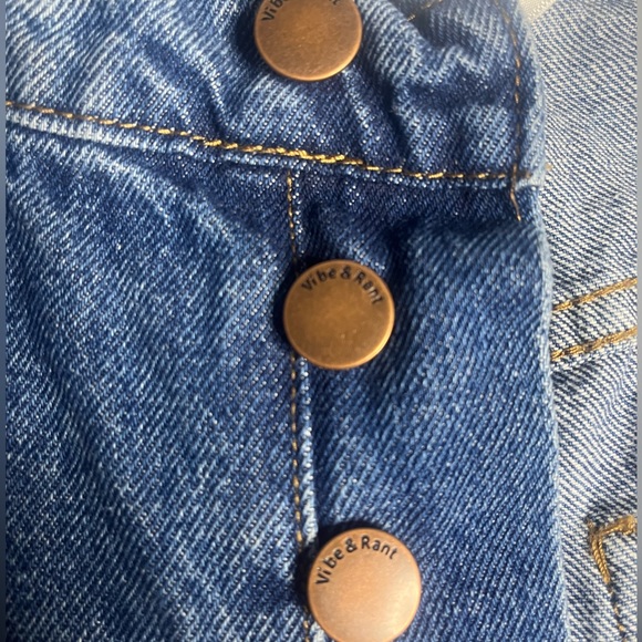 Vibe & Rant Denim High Rise Ripped Wide Leg Flare Jeans - Picture 6 of 16